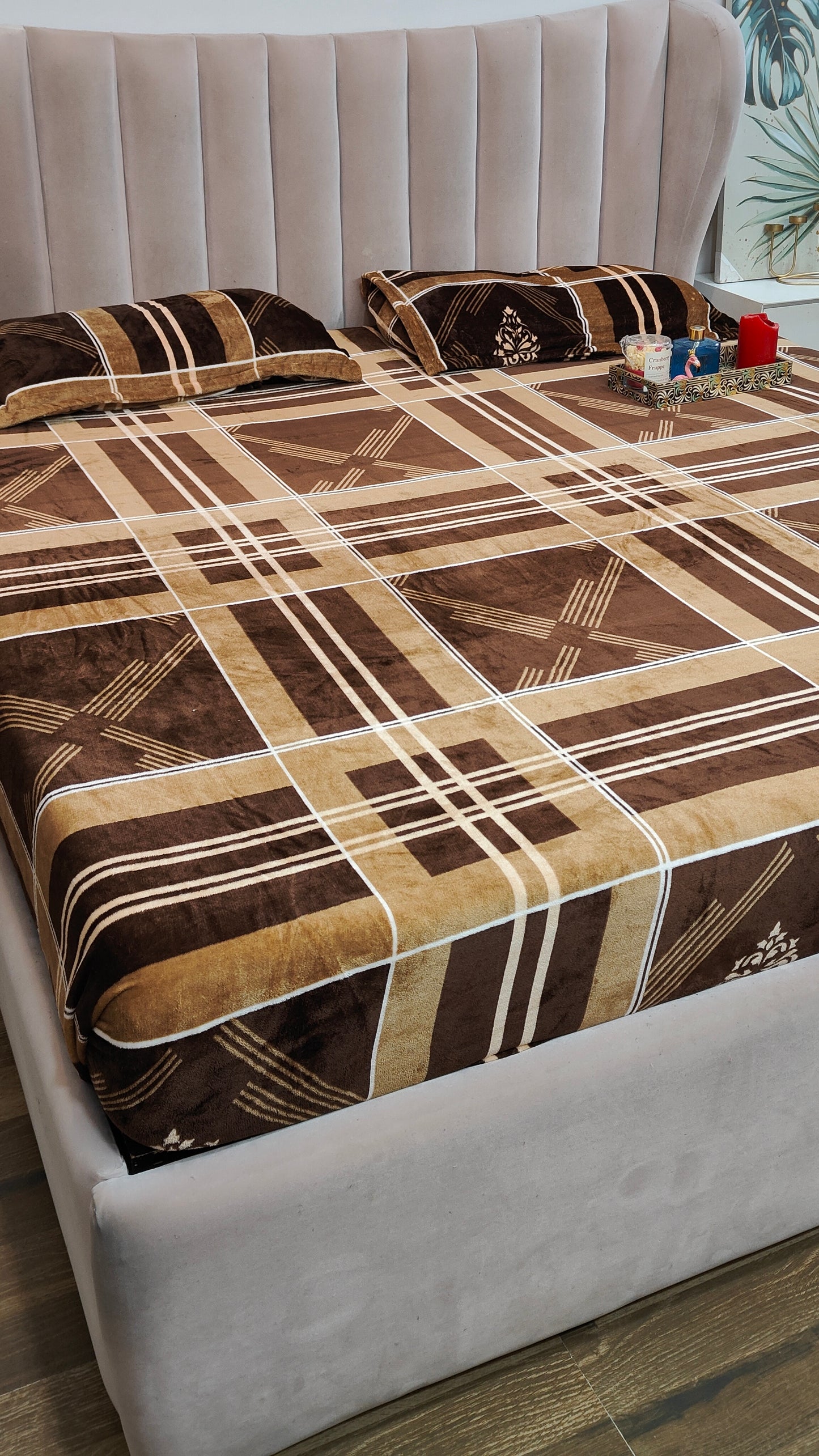 Choco Fudge™ - Super Soft Velvet Bedsheet