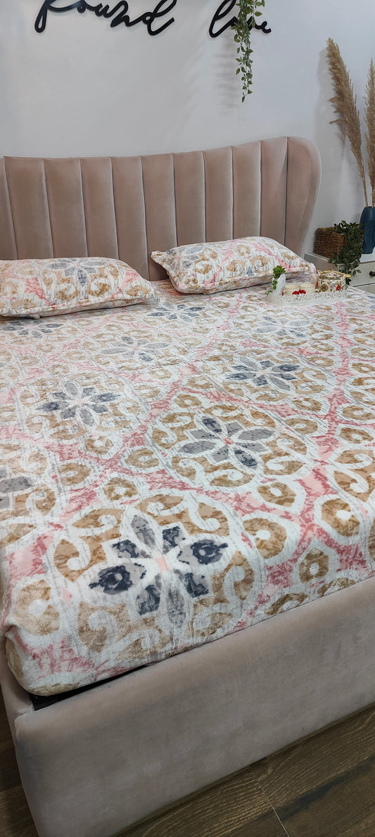 Mandala™ - Premium Velvet Bedsheet