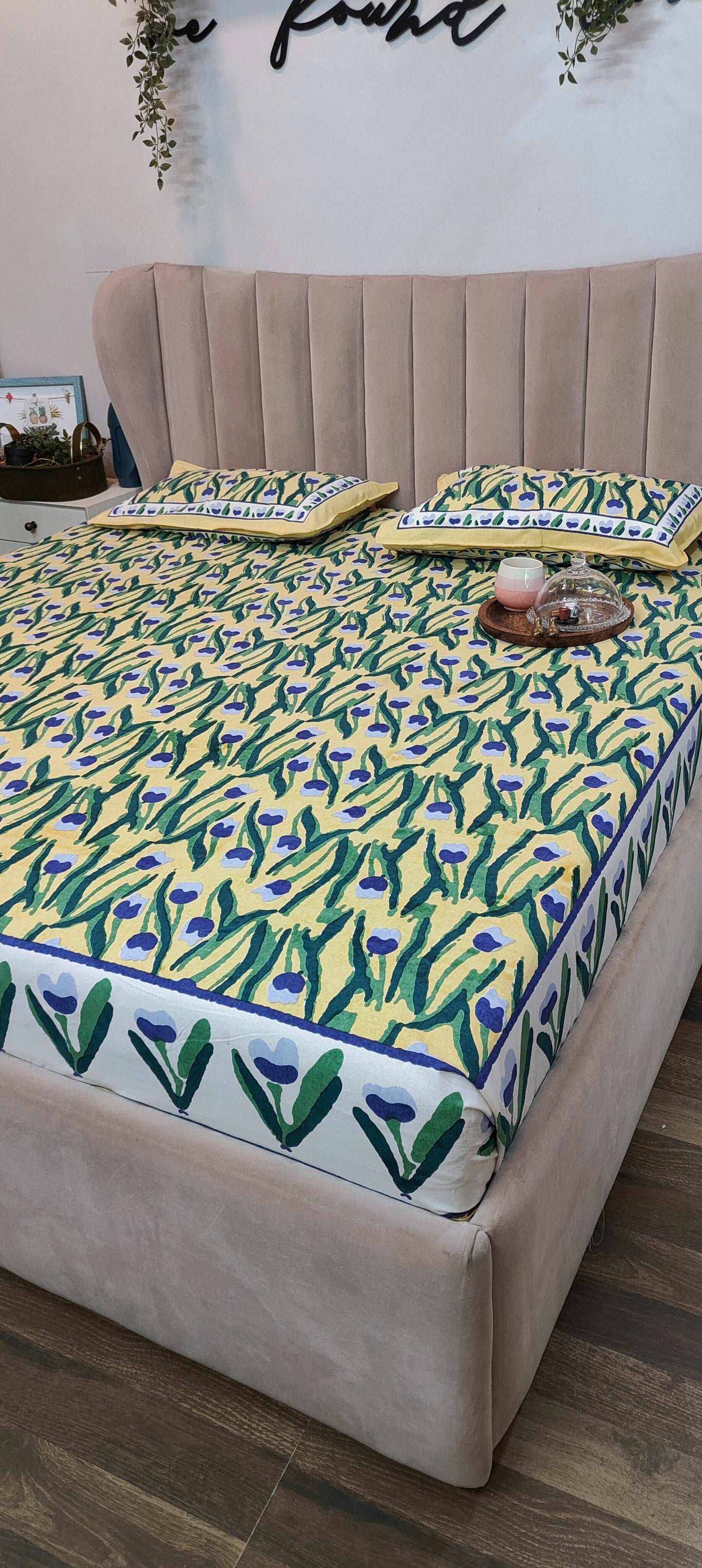 Lemon Tulips™ - King Pure Cotton Bedsheet