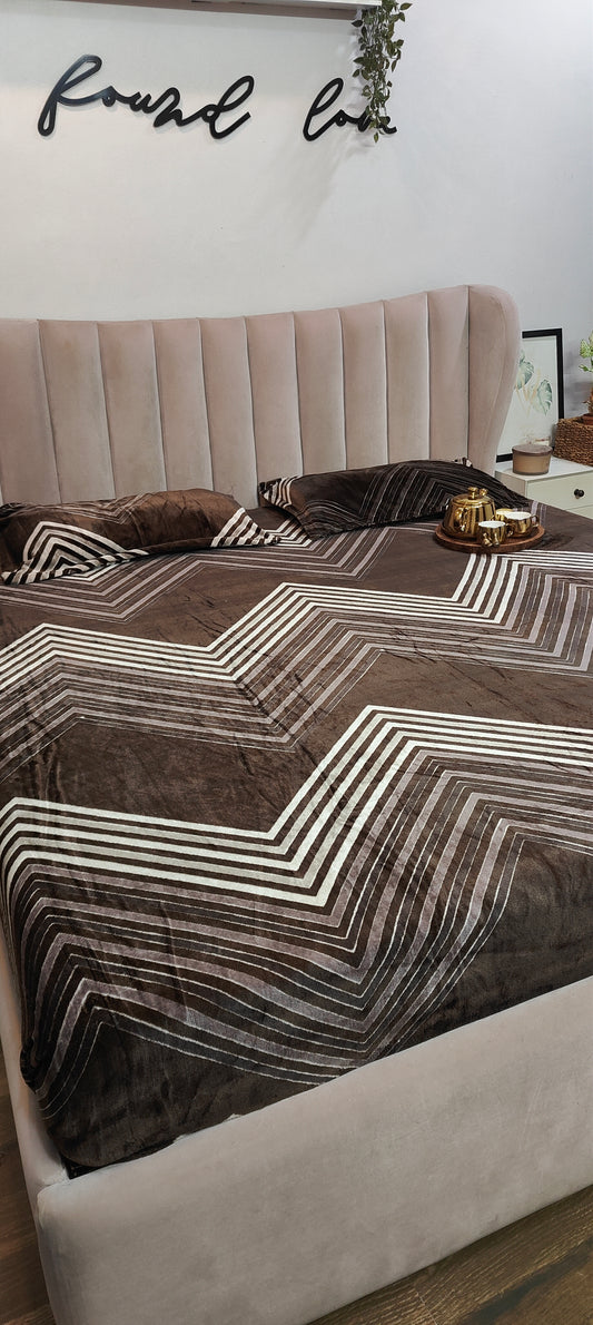 Chìc Chevrons™ - Super Soft Velvet Bedsheet